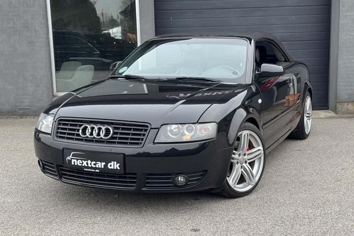 undefined Audi A4 fra 2002 set udefra