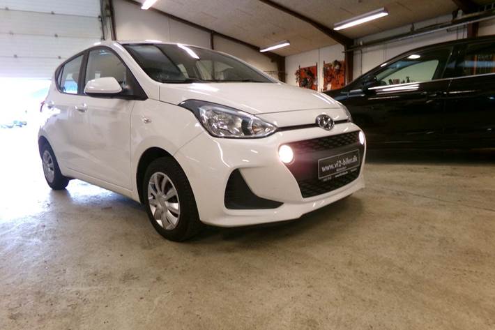 Hvid Hyundai i10 fra 2018