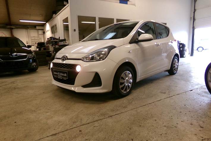 Hvid Hyundai i10 fra 2018