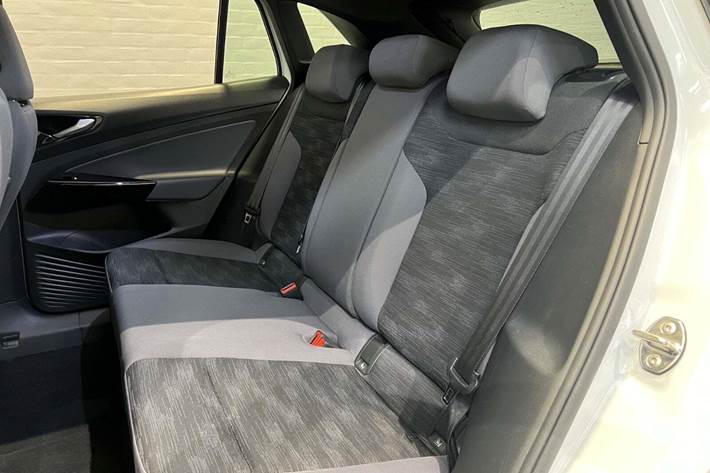 Hvid VW ID.4 fra 2021