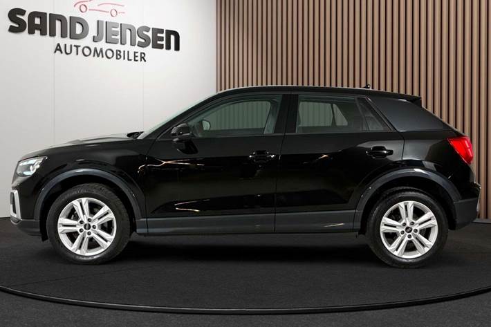 Sort Audi Q2 fra 2024