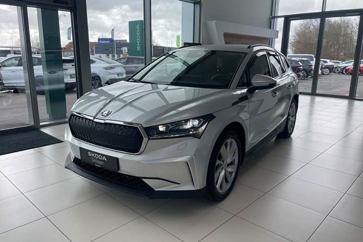 Sølv Skoda Enyaq fra 2021