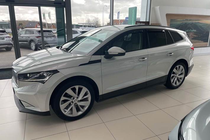 Sølv Skoda Enyaq fra 2021