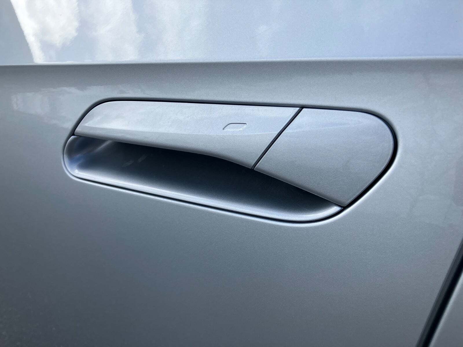 Sølv VW ID.4 fra 2023