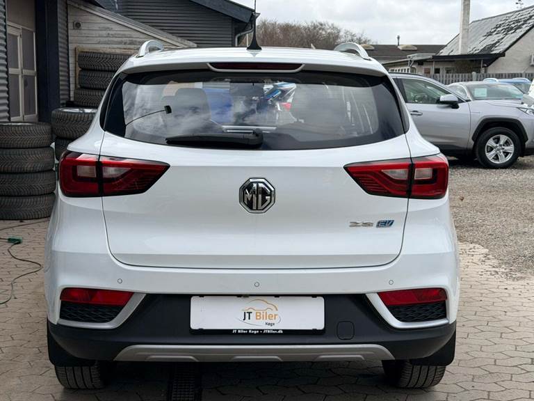 MG ZS EV Luxury