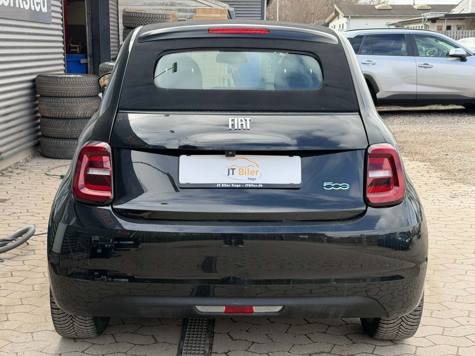 Fiat 500e 42 Icon Cabrio
