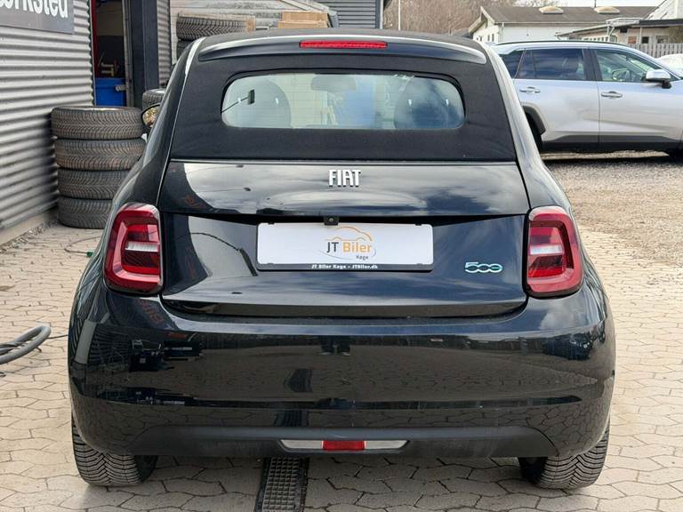 Fiat 500e 42 Icon Cabrio