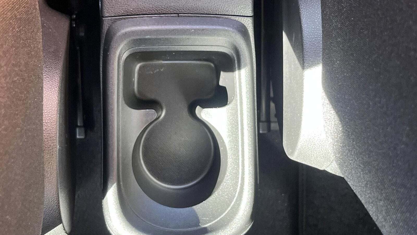 Pink Fiat 500e fra 2023