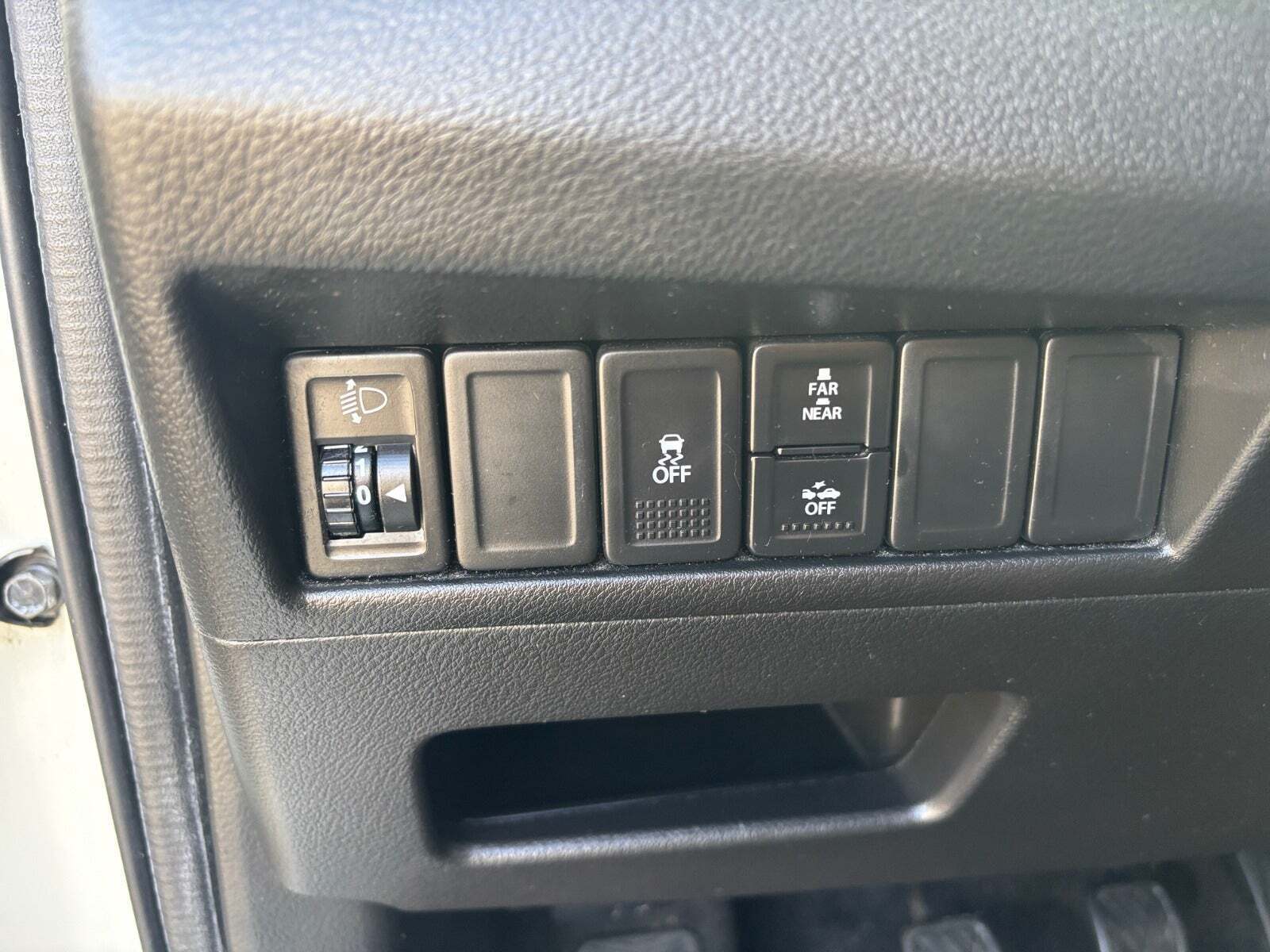 Hvid Suzuki Baleno fra 2018