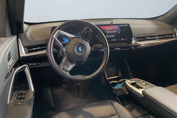 Sort BMW iX1 fra 2024