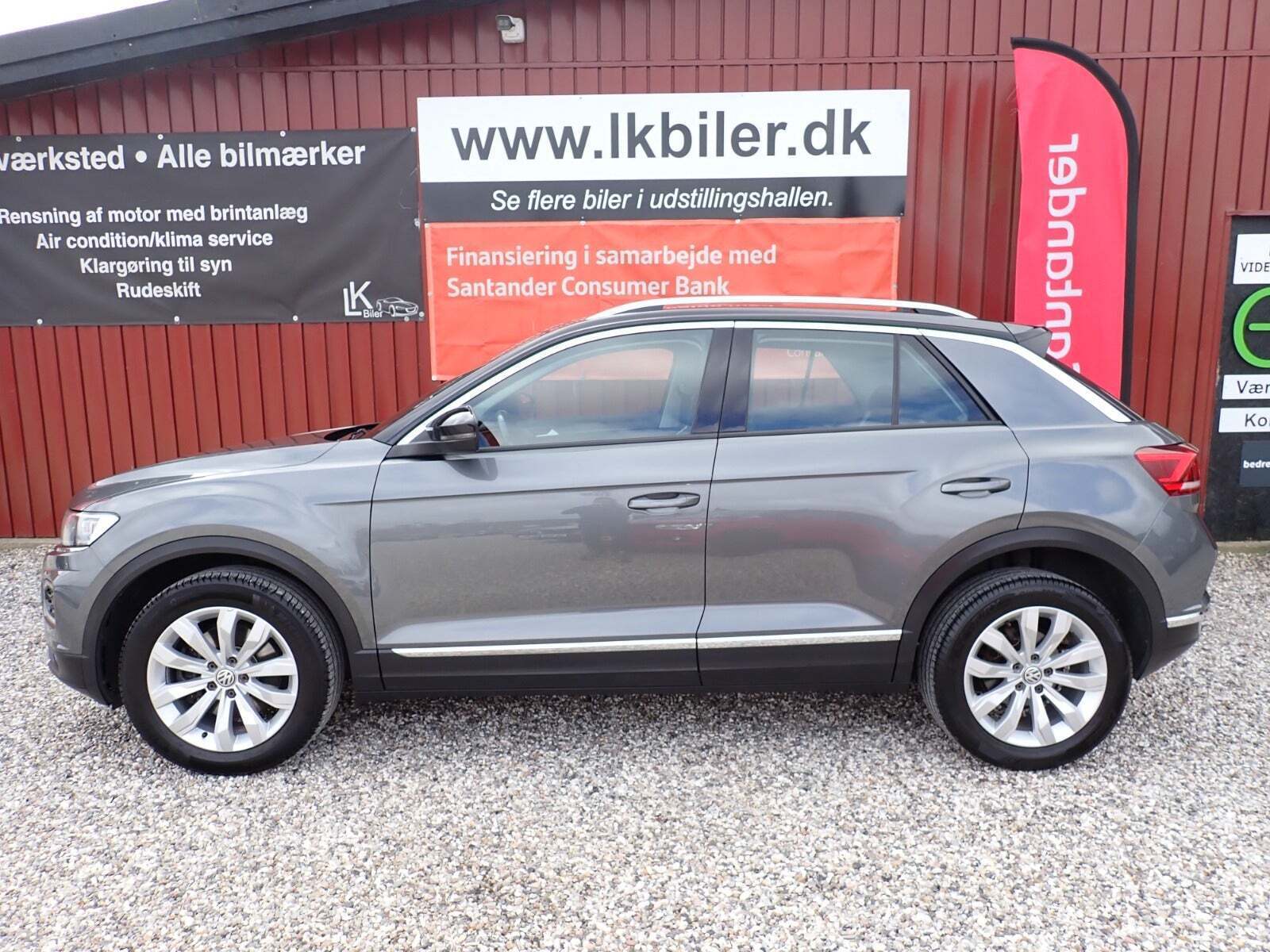 Grå VW T-Roc fra 2018