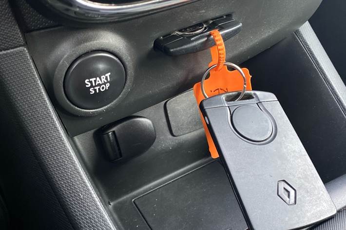 Hvid Renault Clio fra 2013