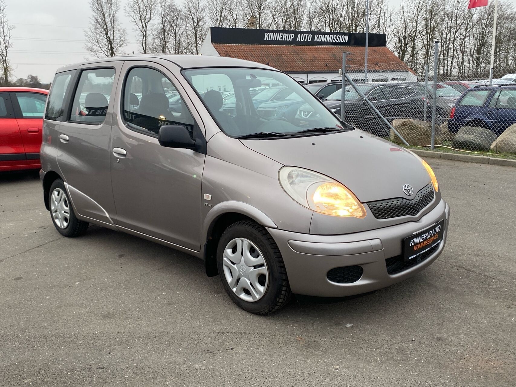 Toyota Yaris Verso 1,3 Linea Sol 86HK