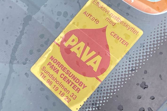 Sort Peugeot 207 fra 2008