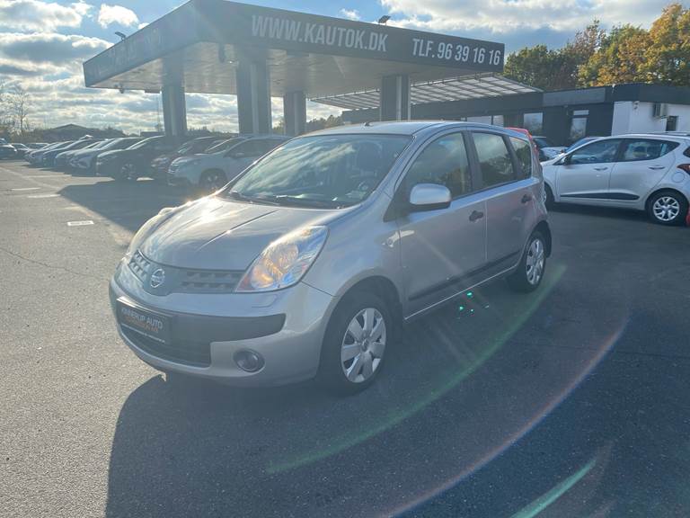 Nissan Note 1,6 16V Acenta 110HK 5d
