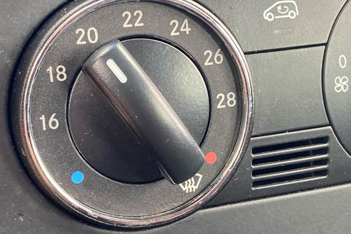 Sort Mercedes A180 d fra 2009