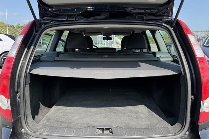 Sort Volvo V50 fra 2005