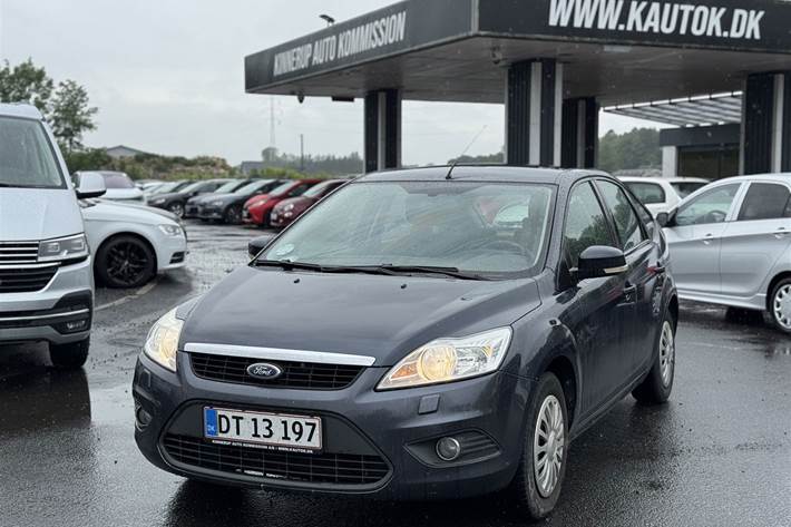 Sort Ford Focus fra 2010