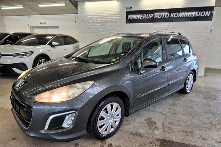 Sort Peugeot 308 fra 2012