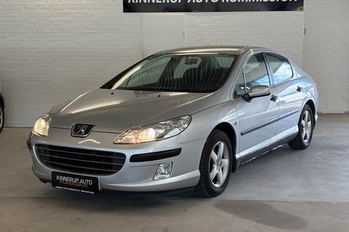 Sølv Peugeot 407 fra 2004