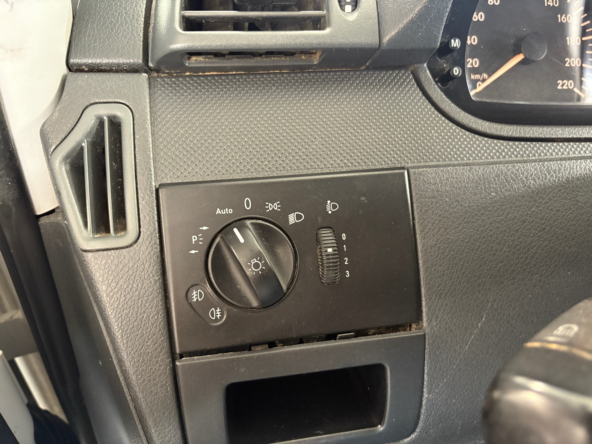 Hvid Mercedes Vito fra 2014