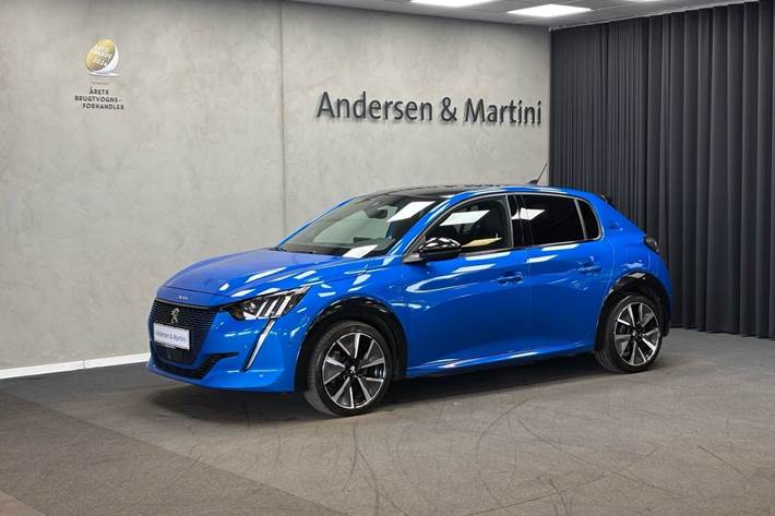 Blå Peugeot e-208 fra 2021