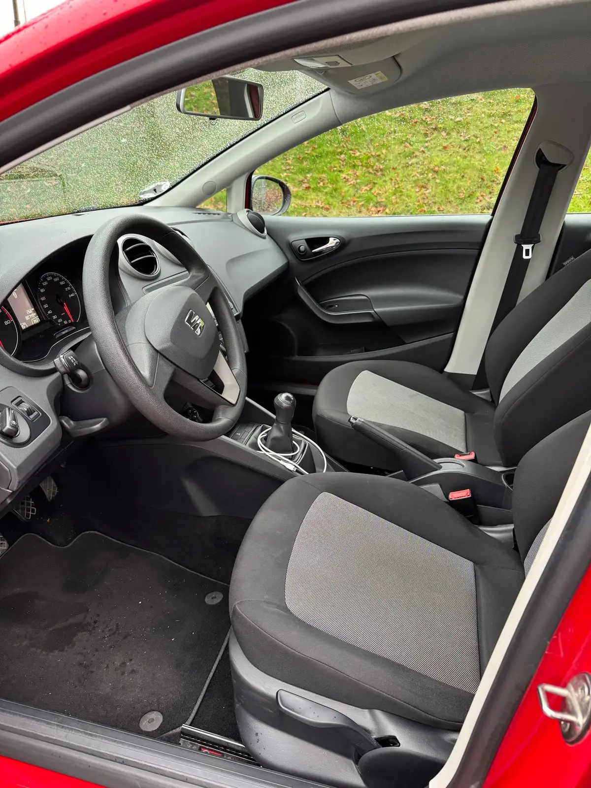 Seat Ibiza 1,0 MPI 75 HK 5-DØRS