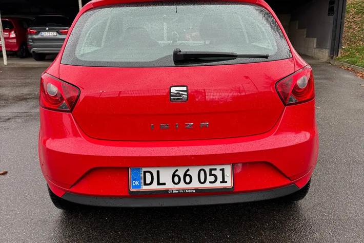 Rød Seat Ibiza fra 2016