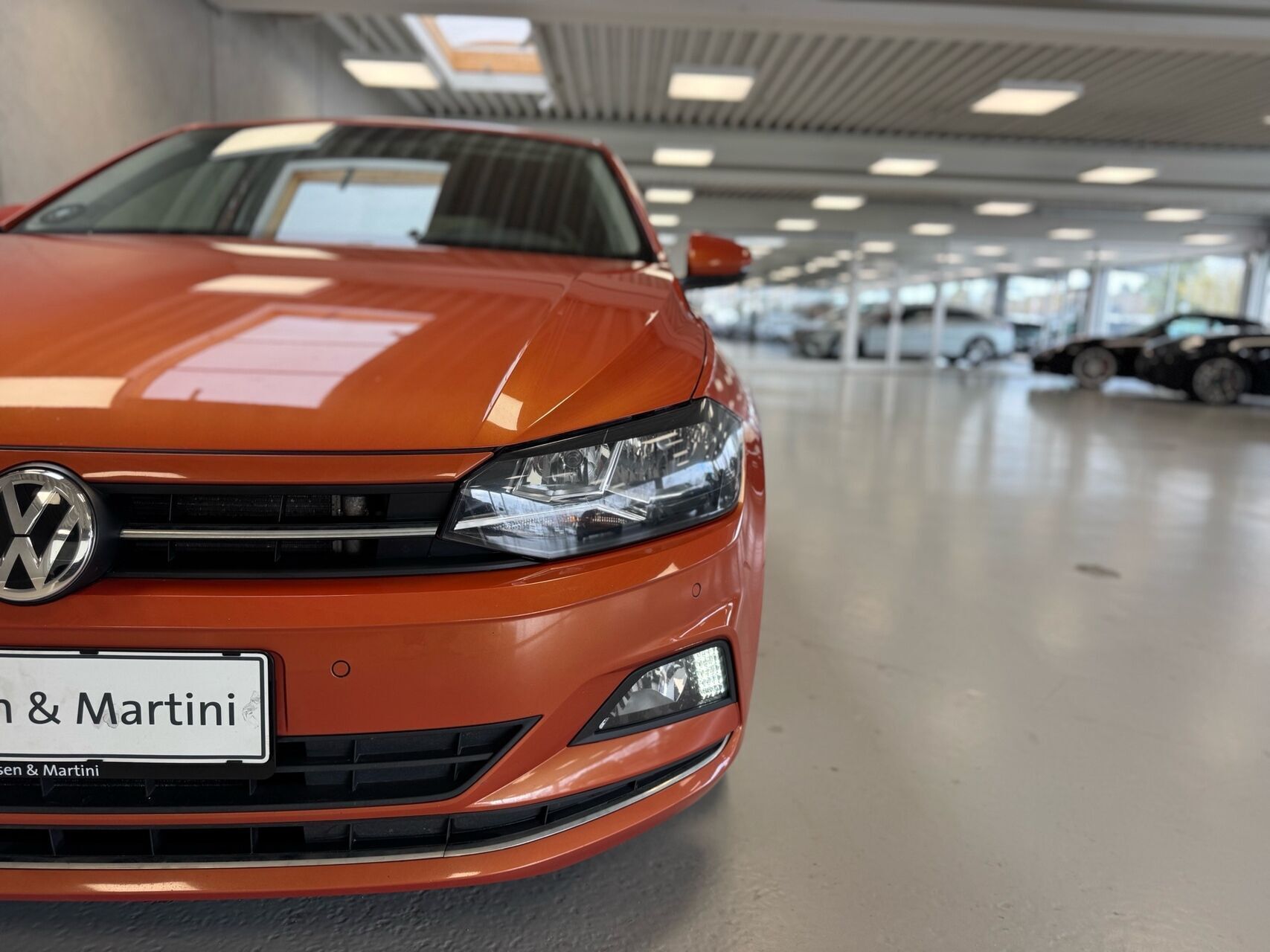 Orange VW Polo fra 2019