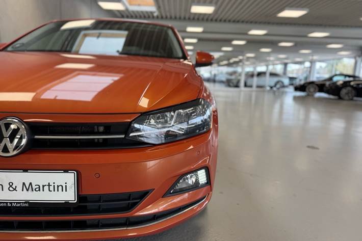 Orange VW Polo fra 2019