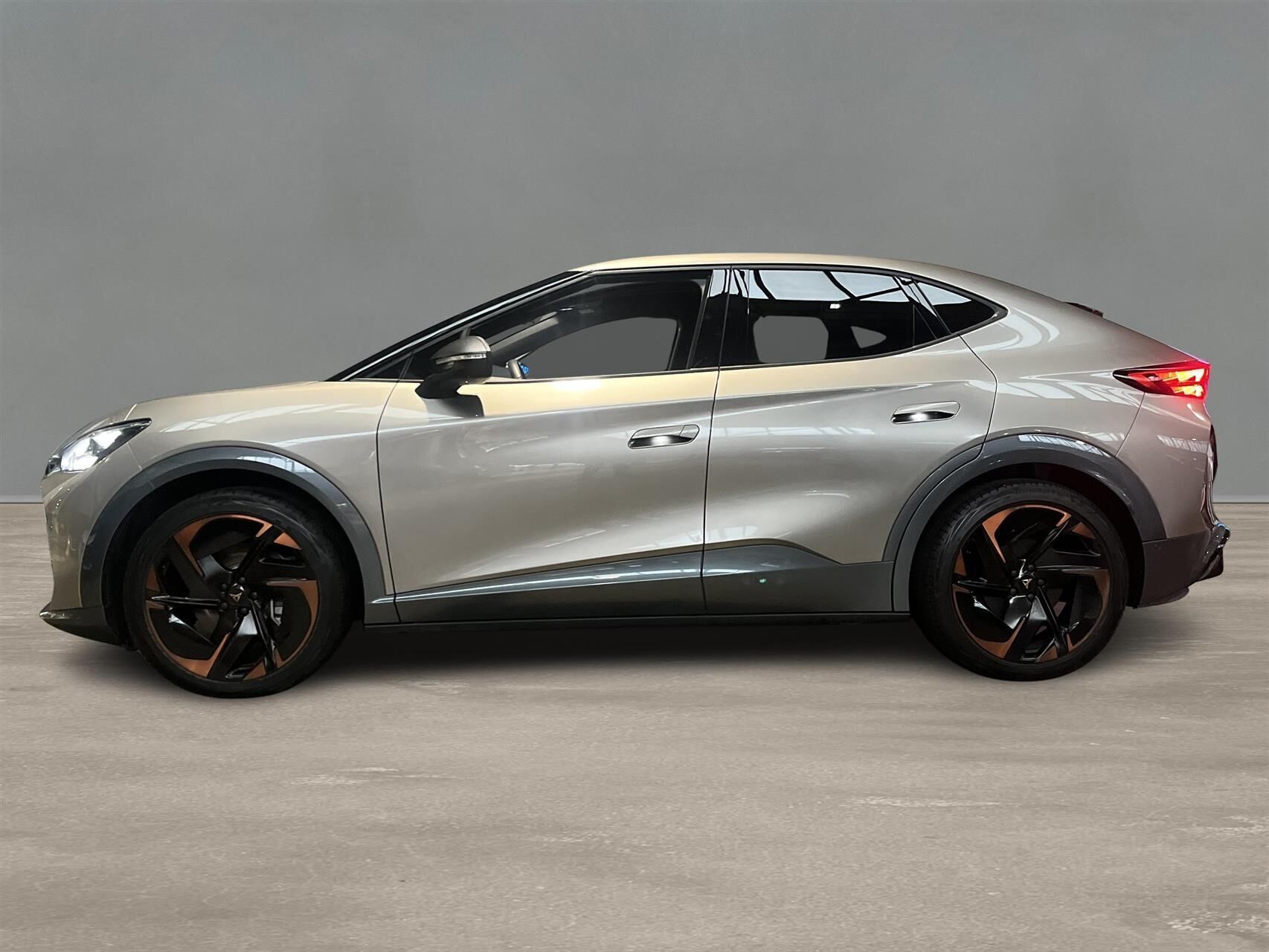 Cupra Tavascan EL VZ Adrenaline 4X4 340HK 5d Aut.