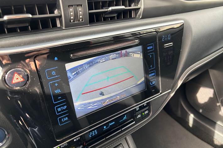 Bronze Toyota Auris fra 2017