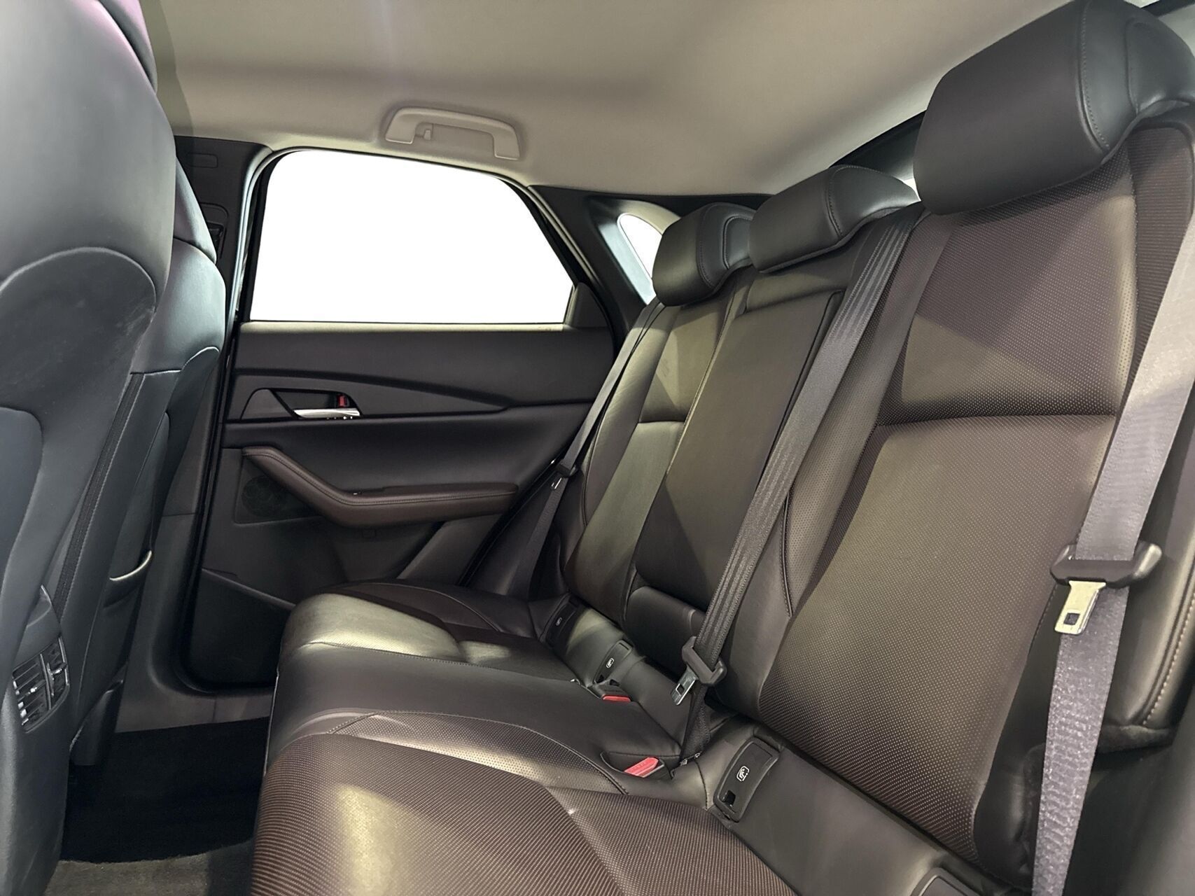 Mazda CX-30 2,0 Skyactiv-G  Mild hybrid Cosmo 122HK 5d 6g