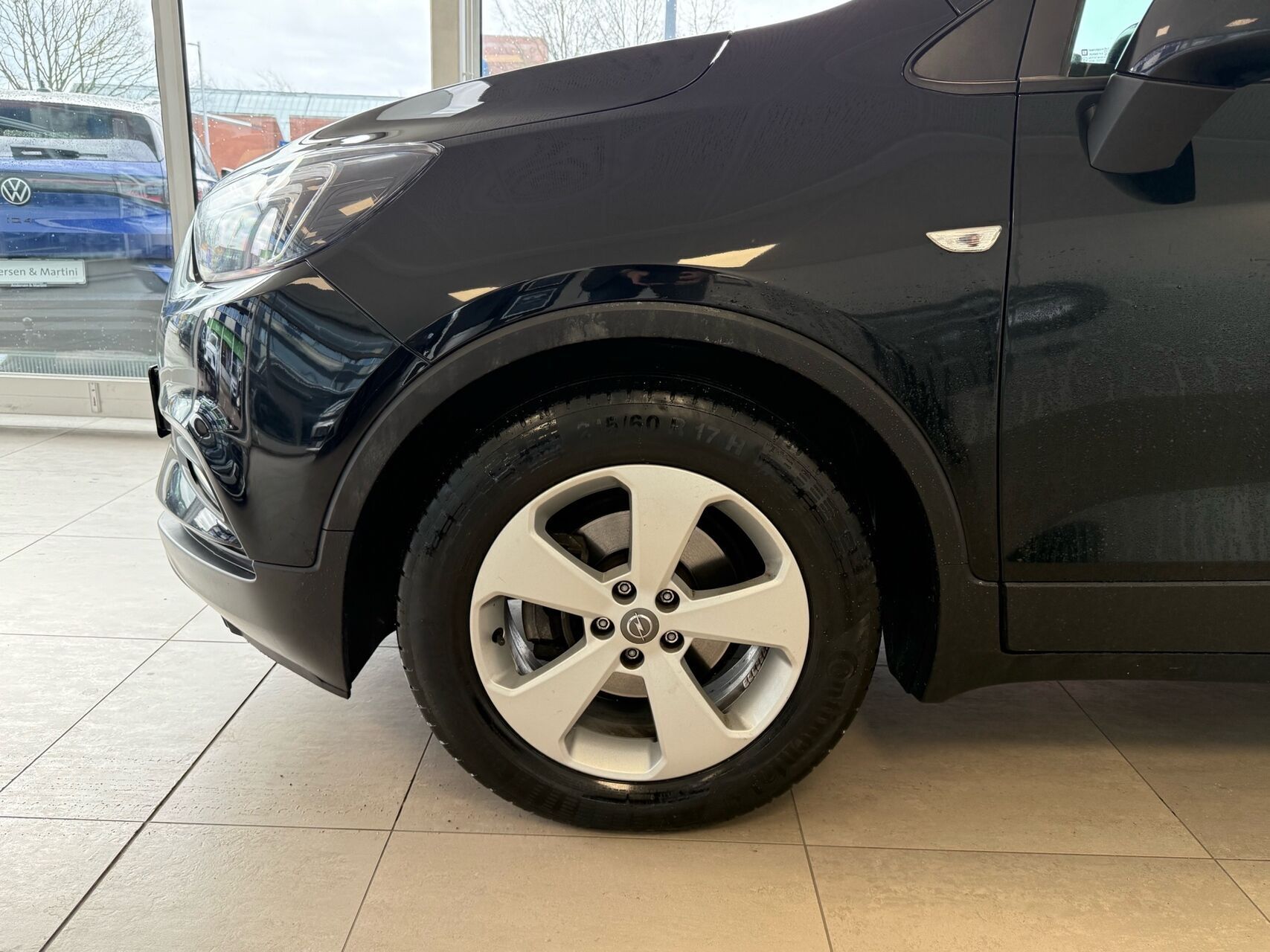 Sort Opel Mokka X fra 2018