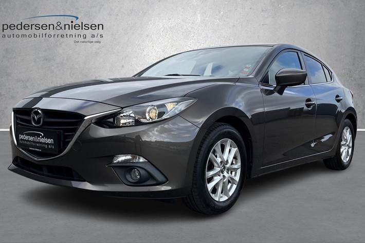 undefined Mazda 3 fra 2015