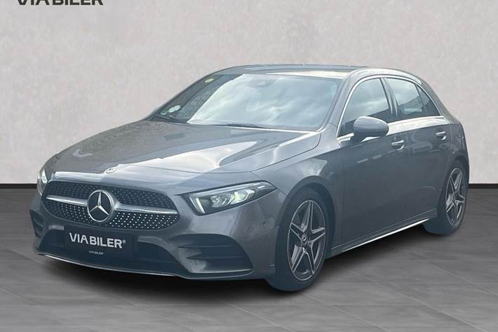 Grå Mercedes A200 d fra 2020