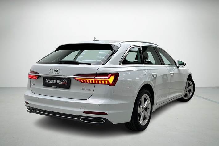 Hvid Audi A6 fra 2020