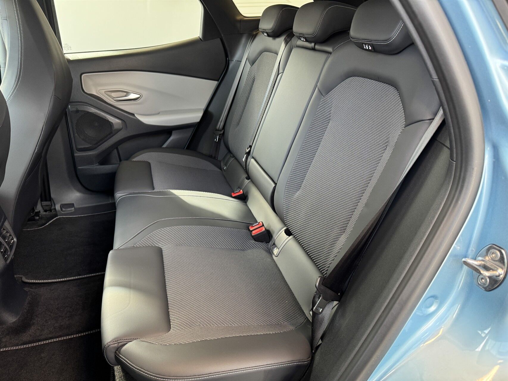 Blå Ford Explorer fra 2024