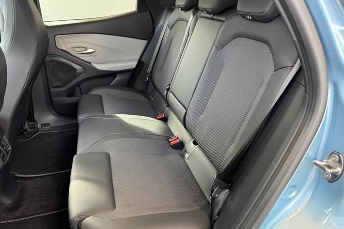 Blå Ford Explorer fra 2024