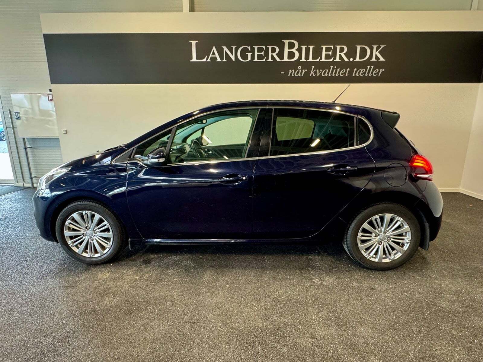 Peugeot 208 1,5 BlueHDi 100 Allure Sky