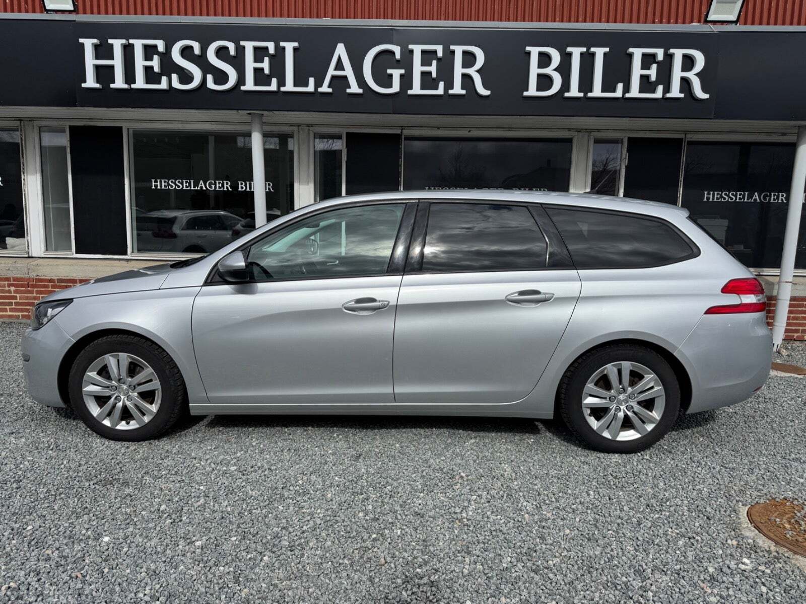 Peugeot 308 1,6 BlueHDi 120 Allure SW