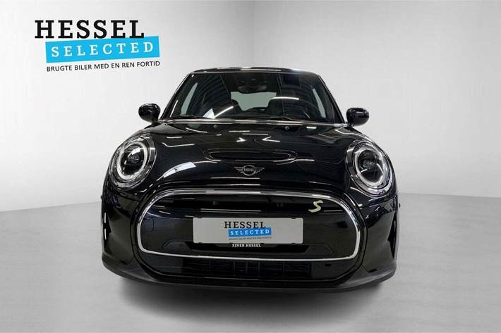 Sort Mini Cooper SE fra 2023