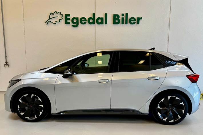 Grå Cupra Born fra 2024