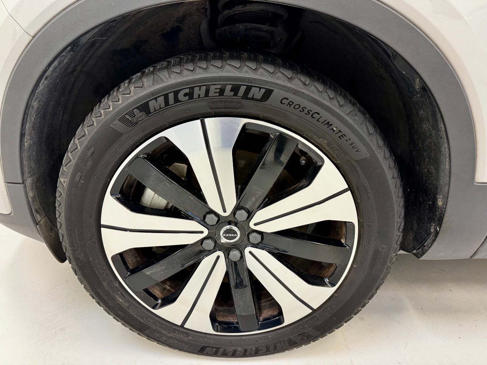 undefined Volvo XC40 fra 2023