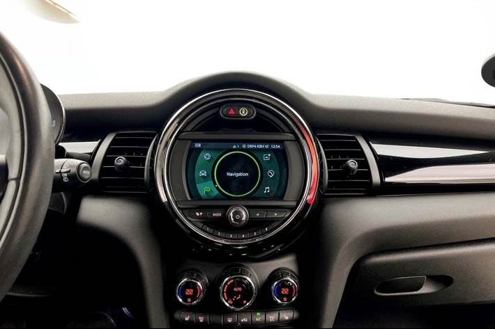 Grå Mini Cooper SE fra 2020