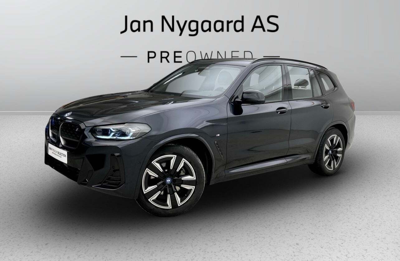 BMW iX3 Charged M-Sport