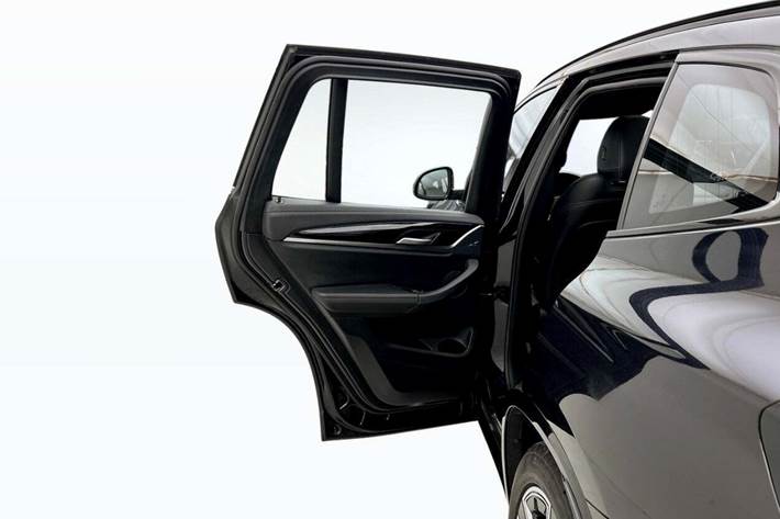 Sort BMW iX3 fra 2022