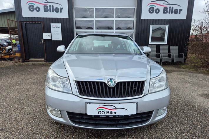 Grøn Skoda Octavia fra 2011