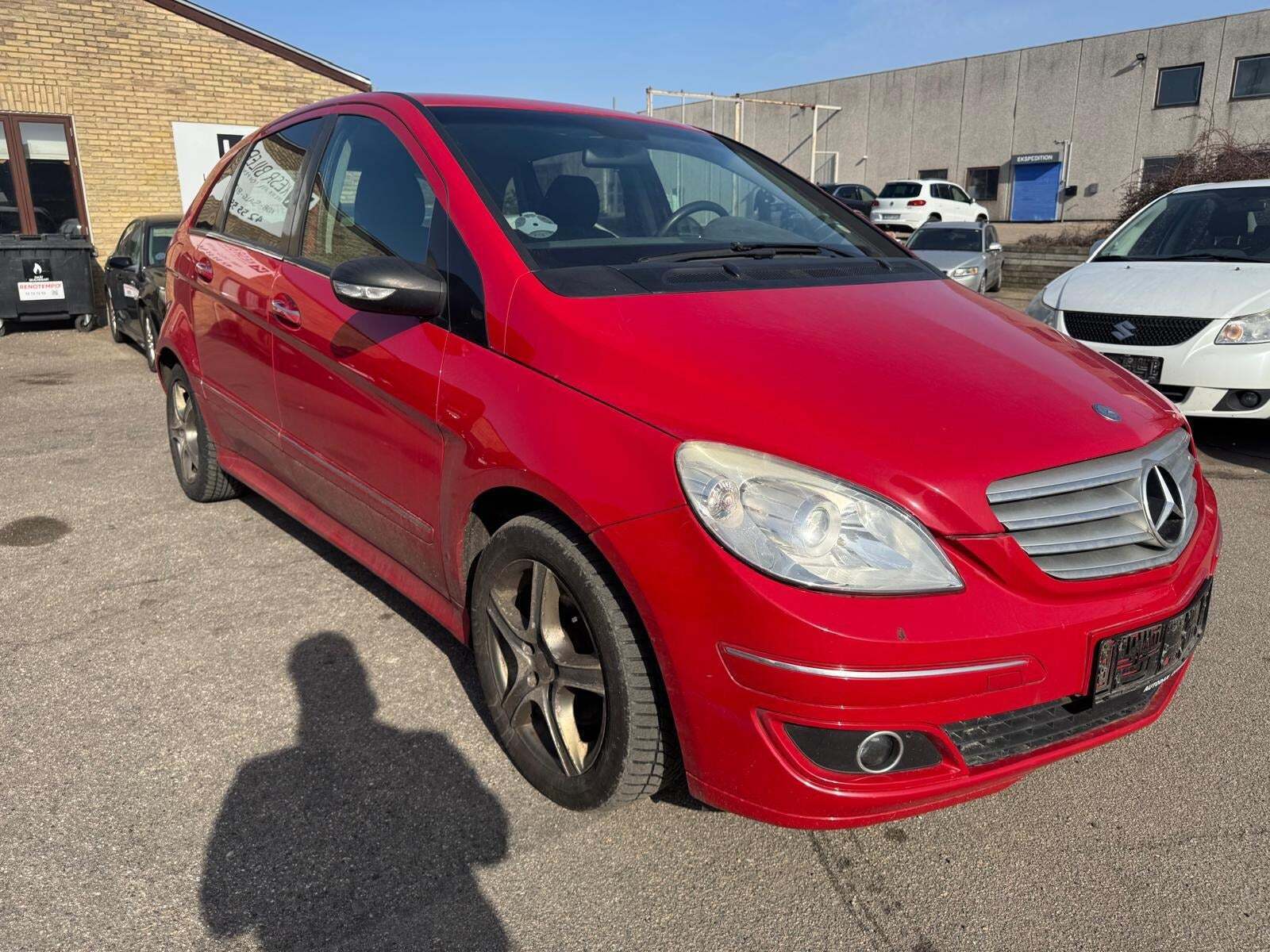 undefined Mercedes B180 fra 2008