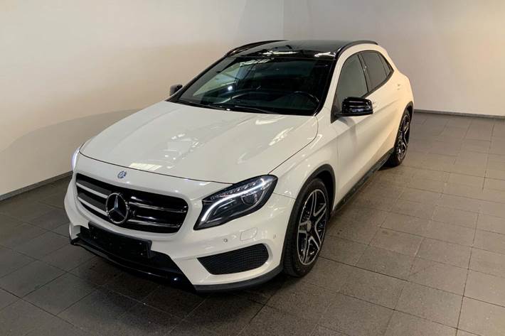 Hvid Mercedes GLA220 d fra 2017